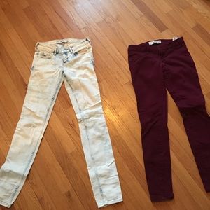 2 Hollister jeans